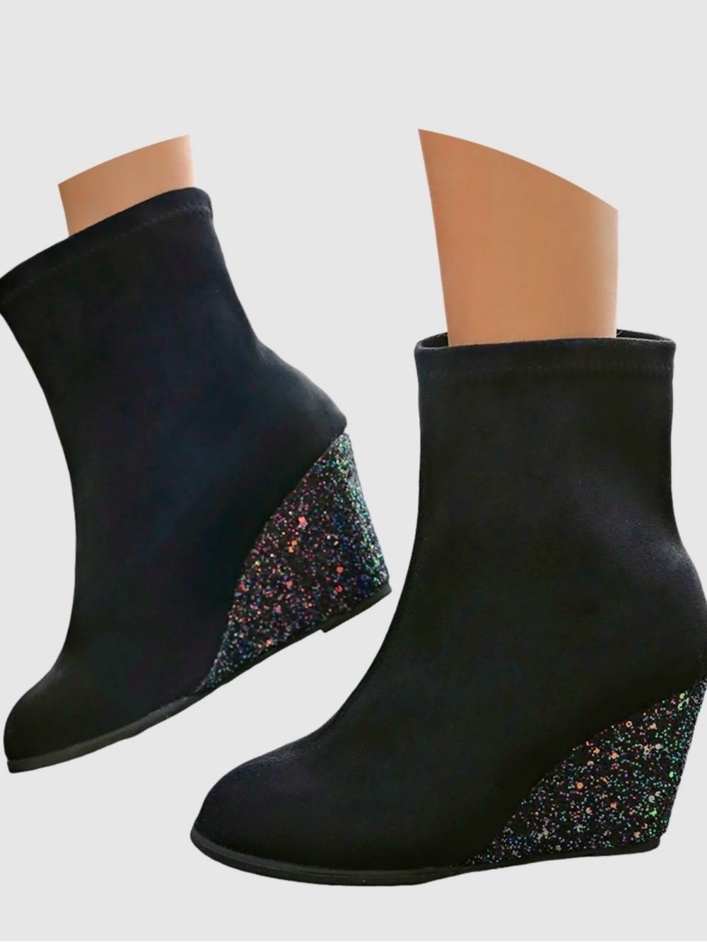 Stuart Whitman glitter wedge boots size 9